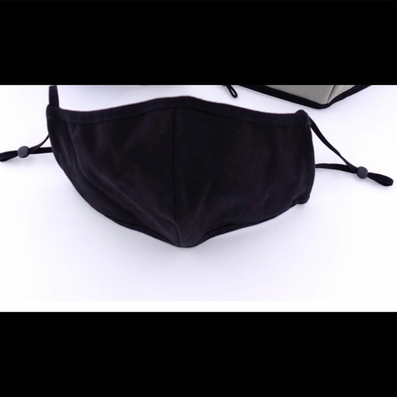 Cotton mask with adjustable earloops. - Picture 6 of 6